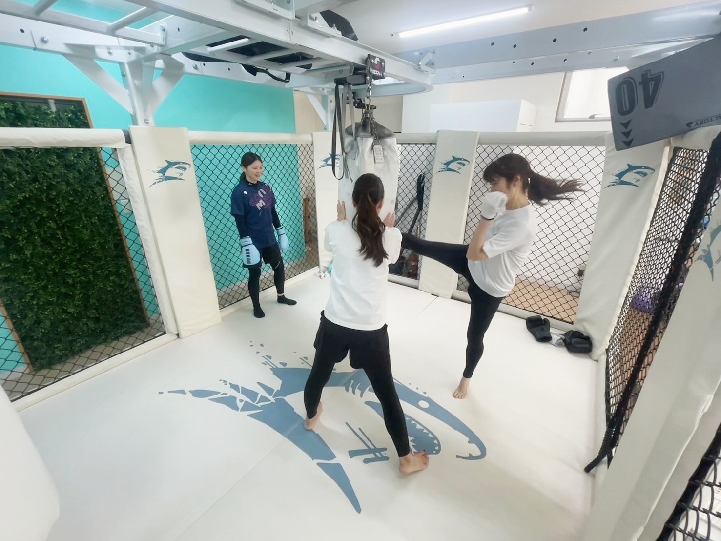 Shark Style Gymでキックボクシングを楽しむ会員様